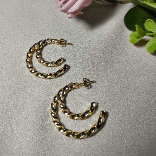 Brinco  Folheado a Ouro 18k