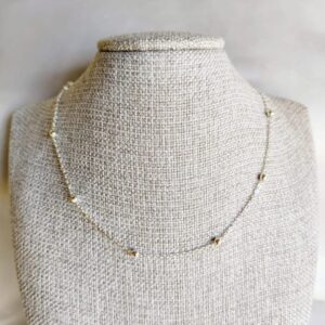 Choker Bolinhas folheada a prata 925